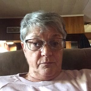 Meet your Posher, Madelon